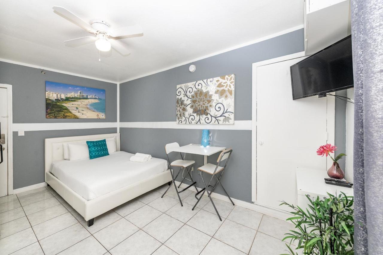 Ocean Drive Beach Apartments Маями Бийч Екстериор снимка