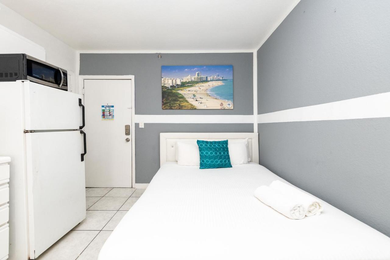 Ocean Drive Beach Apartments Маями Бийч Екстериор снимка